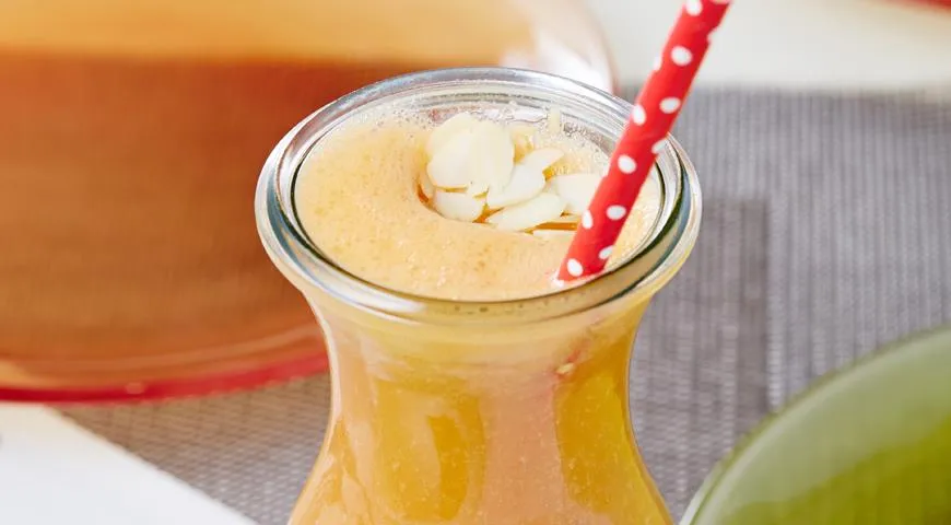 Smoothie „Ciasto Marchewkowe z Bananem”