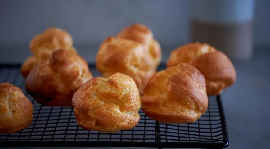 Podstawowy przepis na profiteroles