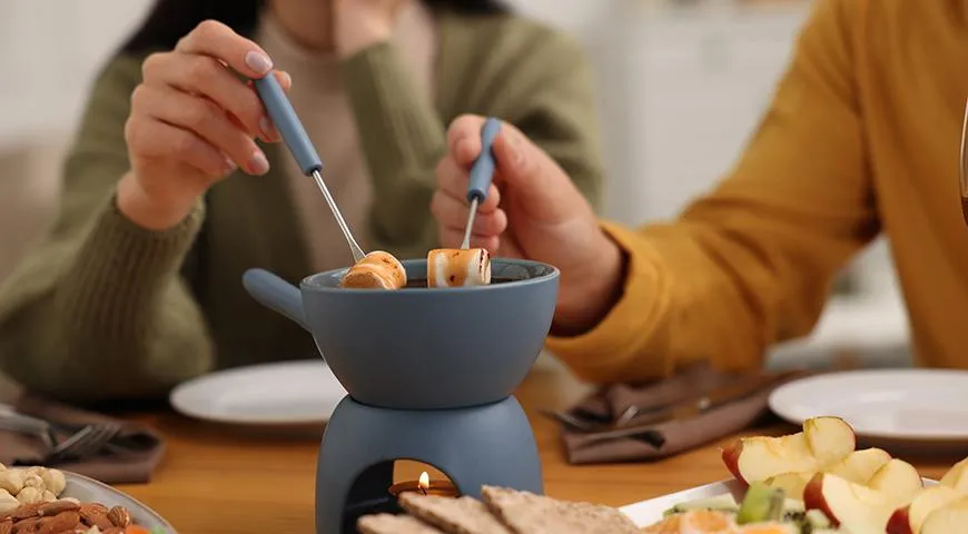 Etykieta serwowania fondue