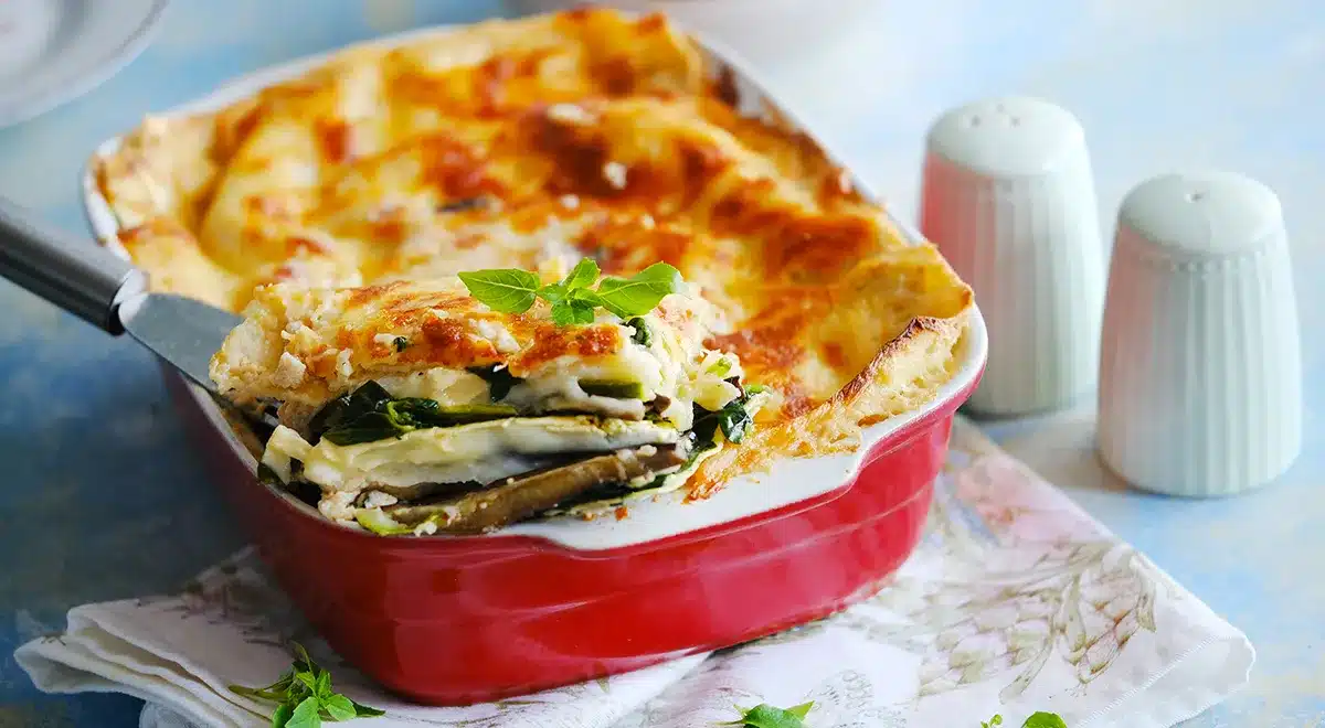 Przygotowujemy lasagne warzywną, zupełnie jak we Włoszech. I pokazujemy wszystko szczegółowo