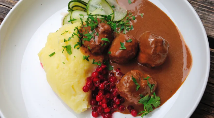 Szwedzkie klopsiki köttbullar