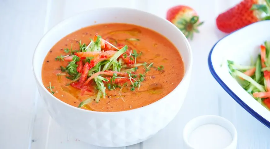 Gazpacho truskawkowe